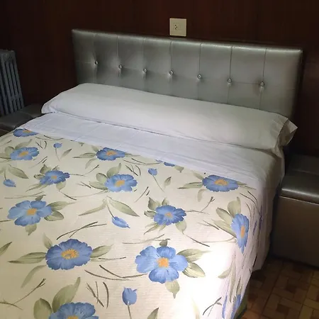 Estefania בית הארחה סלאמנקה