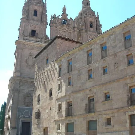 Estefania בית הארחה